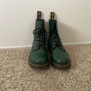 Green Leather Lace-Up Boots